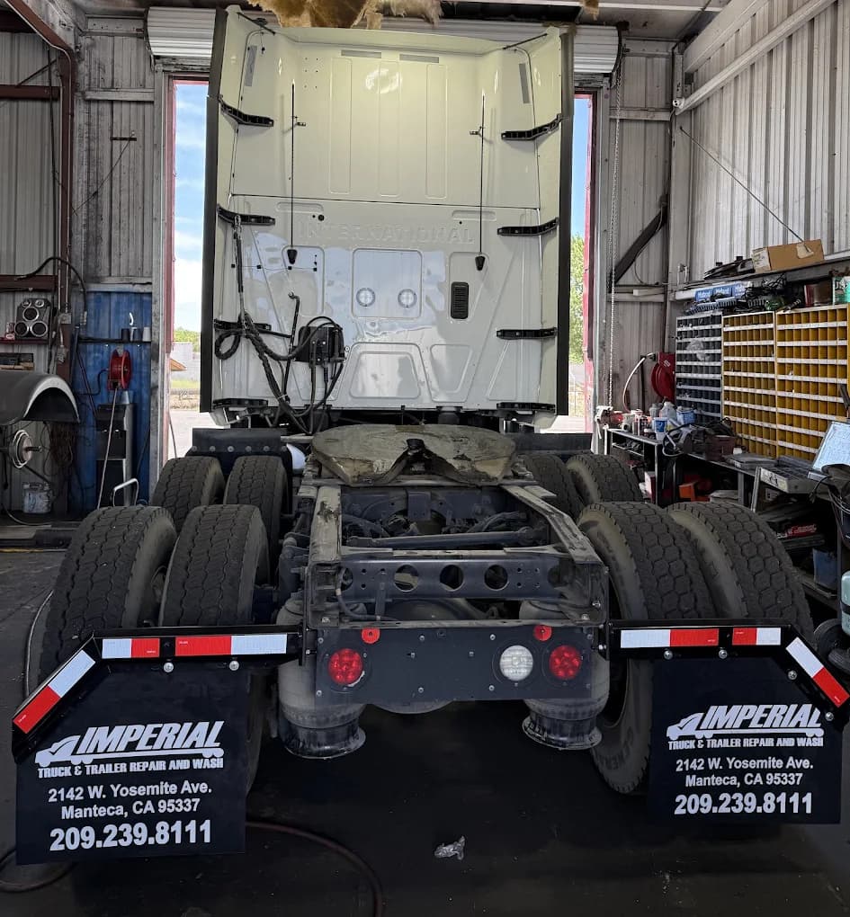 Imperial Truck & Trailer Facility 10