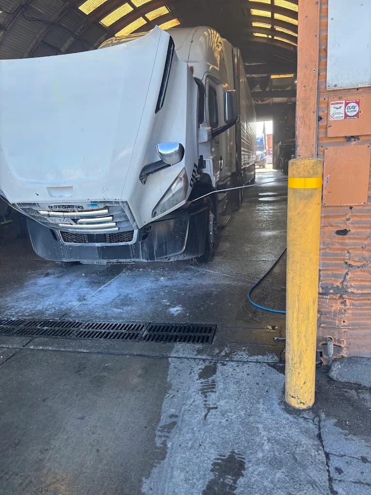 Imperial Truck & Trailer Facility 5